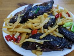 -牛八宝桂林米粉(八里庄店)