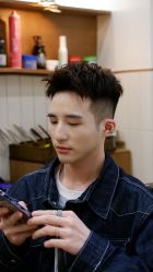 -MARTIN'S BARBER SHOP男士理发馆