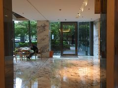 -上海漕河泾万丽酒店