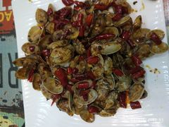 -扒虾小妹儿麻辣海鲜(宏图街店)