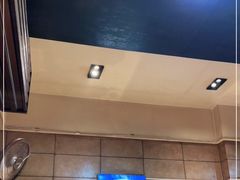 -昱龙大盆牛蛙馆(三兴街总店)