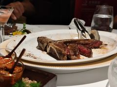 澳洲安格斯谷饲270天T骨牛排&nbsp;800g-THE WANG王品(上海中心云端店)