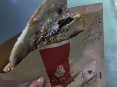 锅盔-文叔·湖北名小吃·小龙虾(黄贝岭地铁站店)