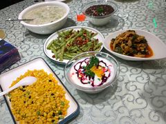 -巴特餐饮6加1音乐餐吧·新疆菜