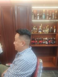 -绅仕門男士理发馆