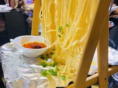 -东口码头·烧鸽子·鱼头泡饼·地方菜(金鹰悦城店)
