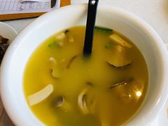 金汤珍菌花胶汤-衡山汇·高级粤菜(霄云路店)