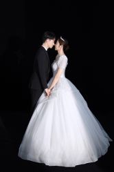 -蒙太奇婚纱摄影(万达店)