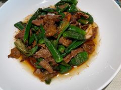 辣椒小炒肉-悦融琥珀·京鲁菜·海味珍品(西单店)