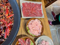 -周幺妹重庆老火锅(银泰城总店)