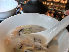 黑蒜大千虾球-北京四季酒店·采逸轩