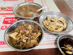 -阿秋牛排(湖心街店)