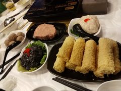 -鲜入围煮花胶鸡海鲜火锅