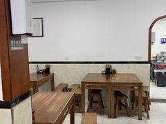 -刘信牛羊肉小炒泡馍(回民街店)