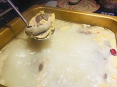 -尚尚仙·酸汤猪手·猪肚鸡火锅(华联万柳购物中心店)