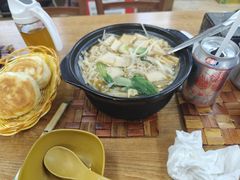 -天瑞福云南过桥米线(十里河店)