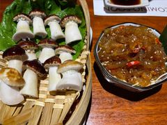 -肉魁屋·烧肉·烧鸟·酒场(高新店)