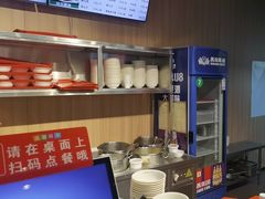 -护国寺小吃店(红莲南路店)