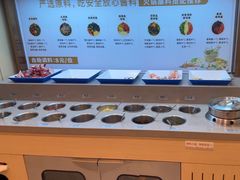 -七欣天香辣蟹火锅(闵行浦江欢乐颂店)