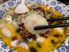鱼丸像是店里自制的，但我不是很喜欢-抖鱼-抖音酸菜鱼(惠福东路店)