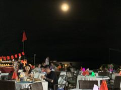-亚龙湾希尔顿自助餐厅·海鲜·烧烤·沙滩BBQ·现场乐队