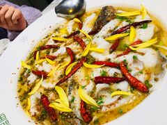 -渔语鱼酸菜鱼新川菜(来福士店)