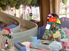 -水桶王国主题餐厅·聚会·生日派对·亲子活动·家庭套餐(亚龙湾希尔顿店)