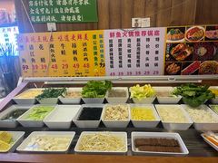 -谭公鱼头·鲜鱼火锅·小龙虾·江湖菜(秀沿路店)