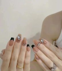 -涂tu指甲日式美甲美睫店