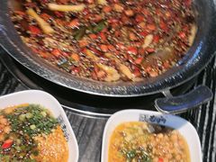 -老船舫·现做活鲜鱼馆(东郊记忆店)