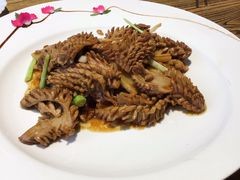 爆炒腰花-湖畔鲁菜·二十年老字号餐厅(大明湖店)