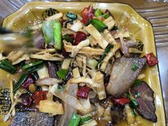 -记忆湘菜馆(芙蓉镇店)