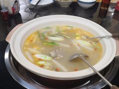 -友锅卤虾·烧烤(毛坦港湾店)