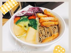 日式荞麦面配奥尔良鸡腿排-innewgogo纽麦轻食(滨北店)