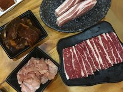 -木槿花开烤肉店(盐河南路店)
