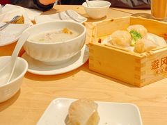 避风塘艇仔粥-避风塘(宝山万达店)