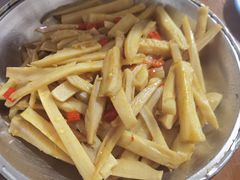 -昱龙大盆牛蛙馆(三兴街总店)