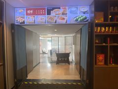 进门右转是专门茶点区-顺峰(农展馆店)
