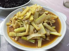-天乐农家鱼头王(天目湖店)