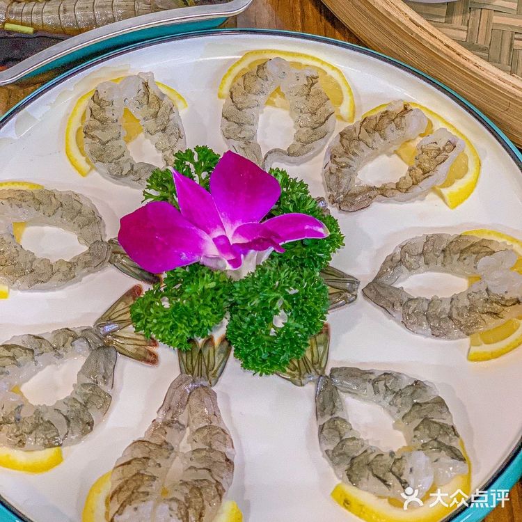 在泉州吃到了超正宗的潮汕生腌