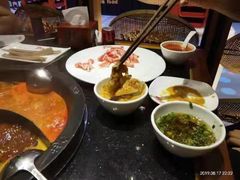 -井格重庆火锅(新世纪店)