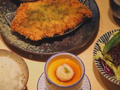 -越光米贩精致料理餐厅(金鹰店)