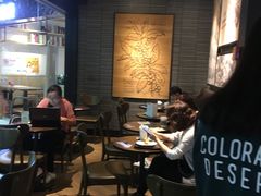 大堂-星巴克(上海南站店)
