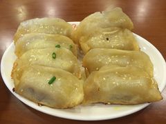-小姜锅贴(凤凰街店)