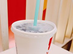 -肯德基(虹桥机场T2北指廊精选外卖点店)