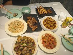 -嗨辣小聚·盘锦河蟹·海鲜烧烤龙虾(盘锦十年好店)