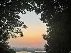 -紫金山山顶公园