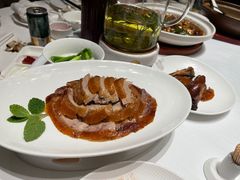 -贝勒爷·酥不腻烤鸭