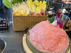 -鹿鸣山草本茶香火锅(园西路店)
