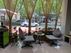 -CARR SALON